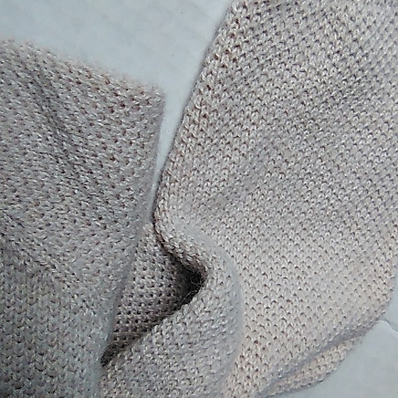 Peruvian Connection sweater - Picture 13 of 17